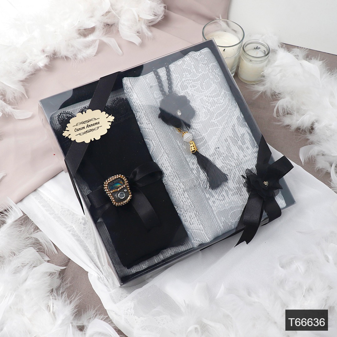 Anneler Gunune Ozel Asetat Kutu Icerisinde Seccade Namaz Basortusu Seti