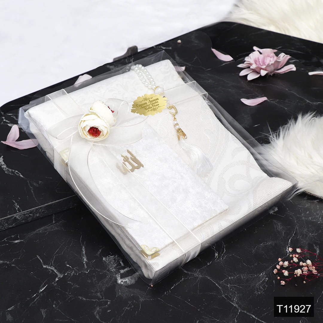 Anneler Gunune Ozel Hediye Seffaf Asetat 128 Sayfa Canta Boy Kadife Yasin Seccade Inci Tesbih Pleksi