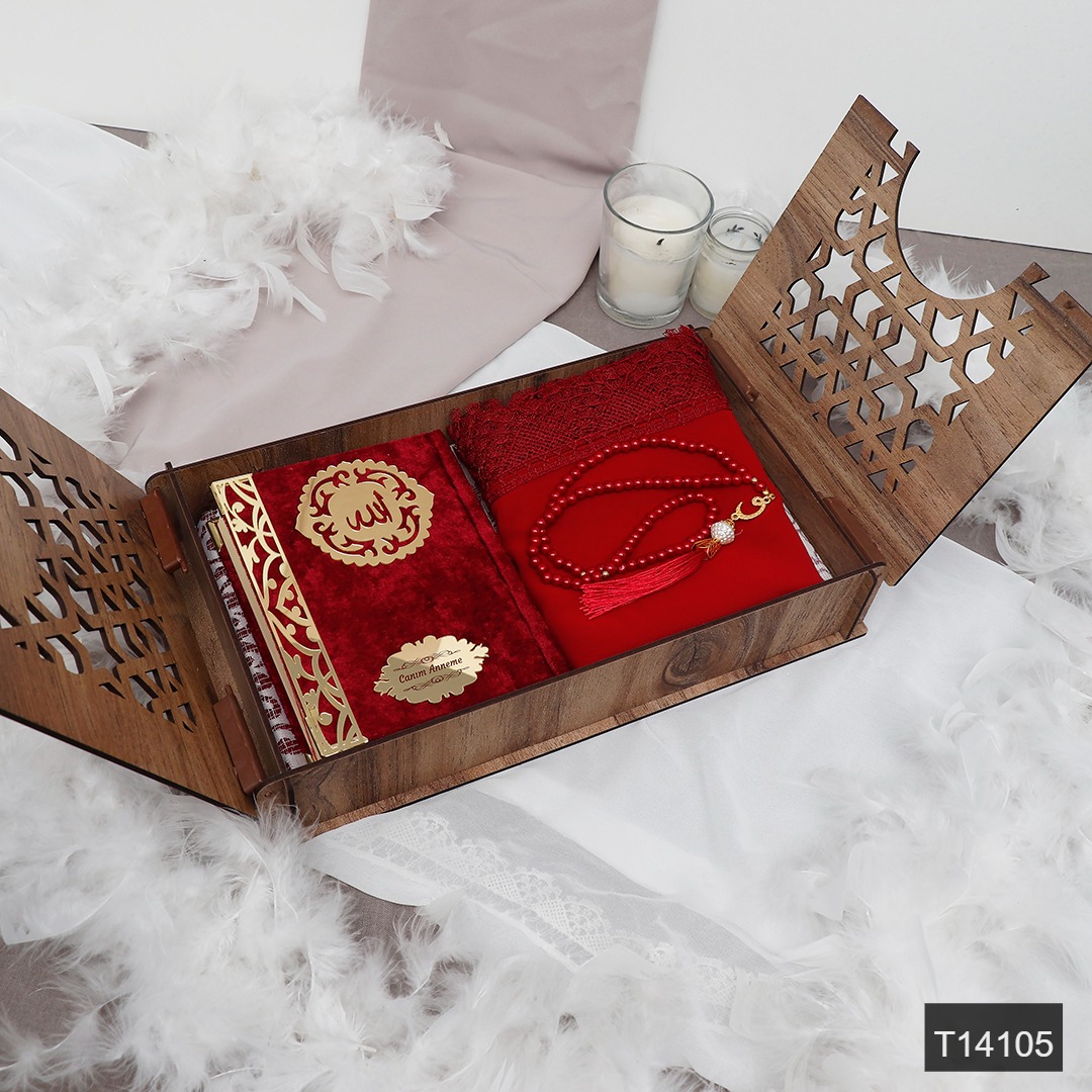 Anneler Gunune Ozel Luks Ahsap Kutu Icerisinde Kurani Kerim Seti
